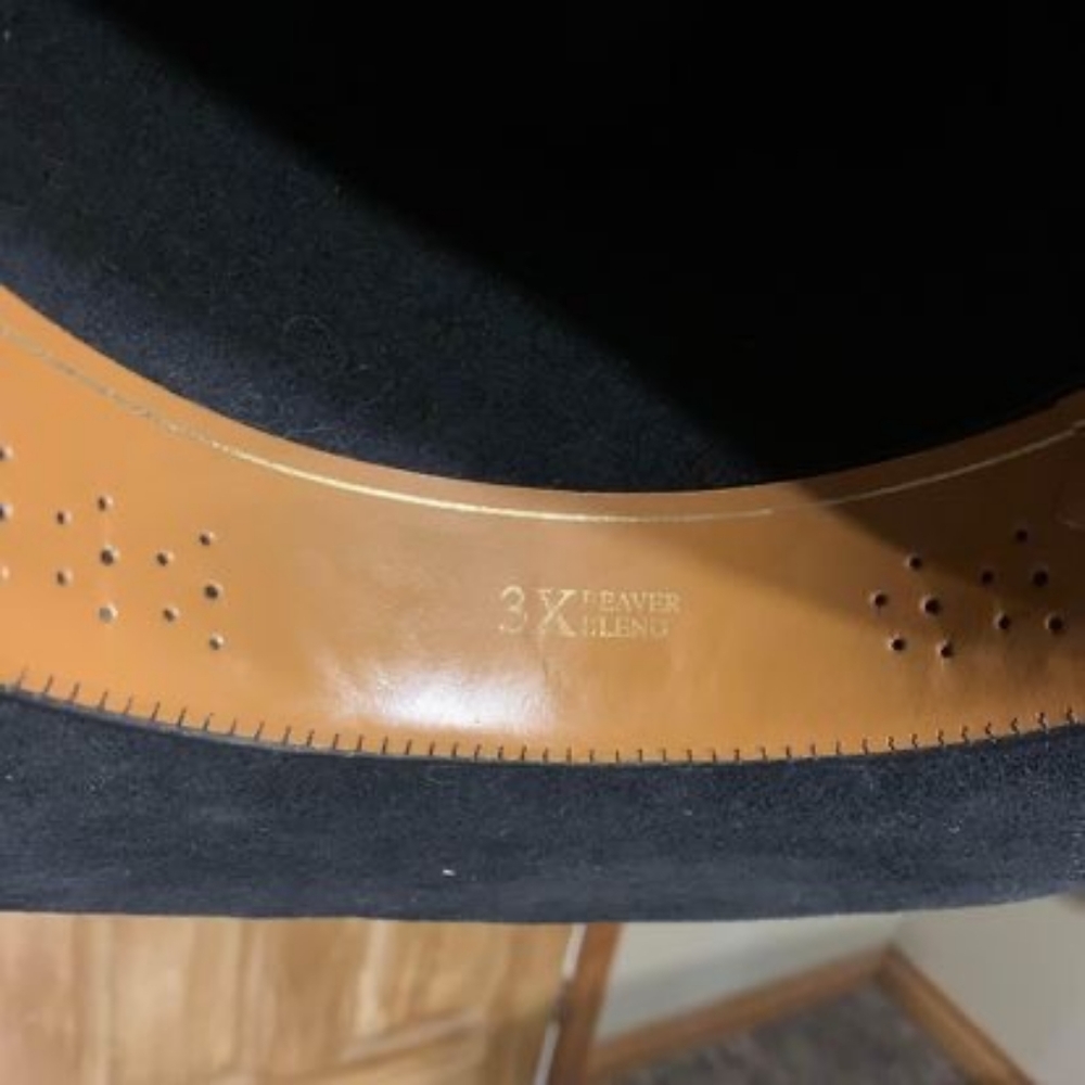 Cowboy hat - Picture 2 of 3